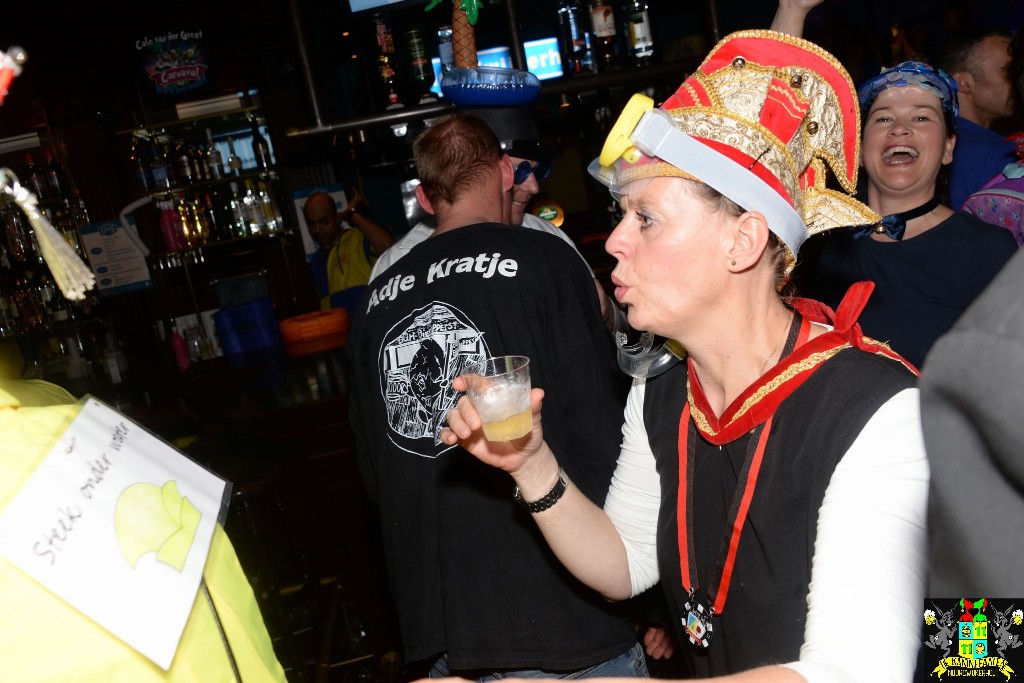 ../Images/H2O feest, onder water 225.jpg
